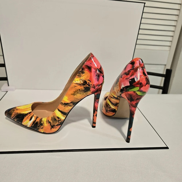 Color Splash Stiletto Heels – Bold & Artistic Elegance - Picture 5 of 12